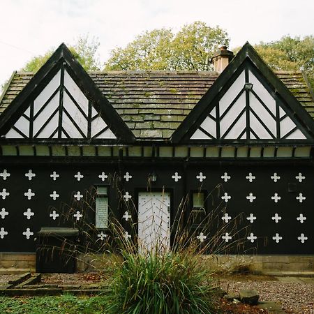 The Gatehouse At Samlesbury Hall エクステリア 写真